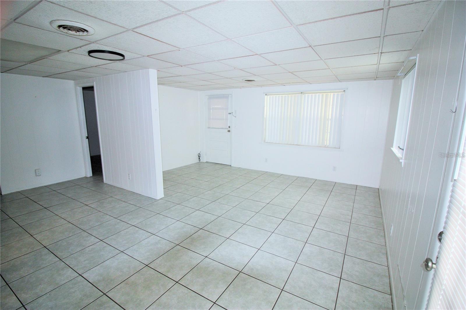 Image 6 of 13 For 521 20th Street Sw C