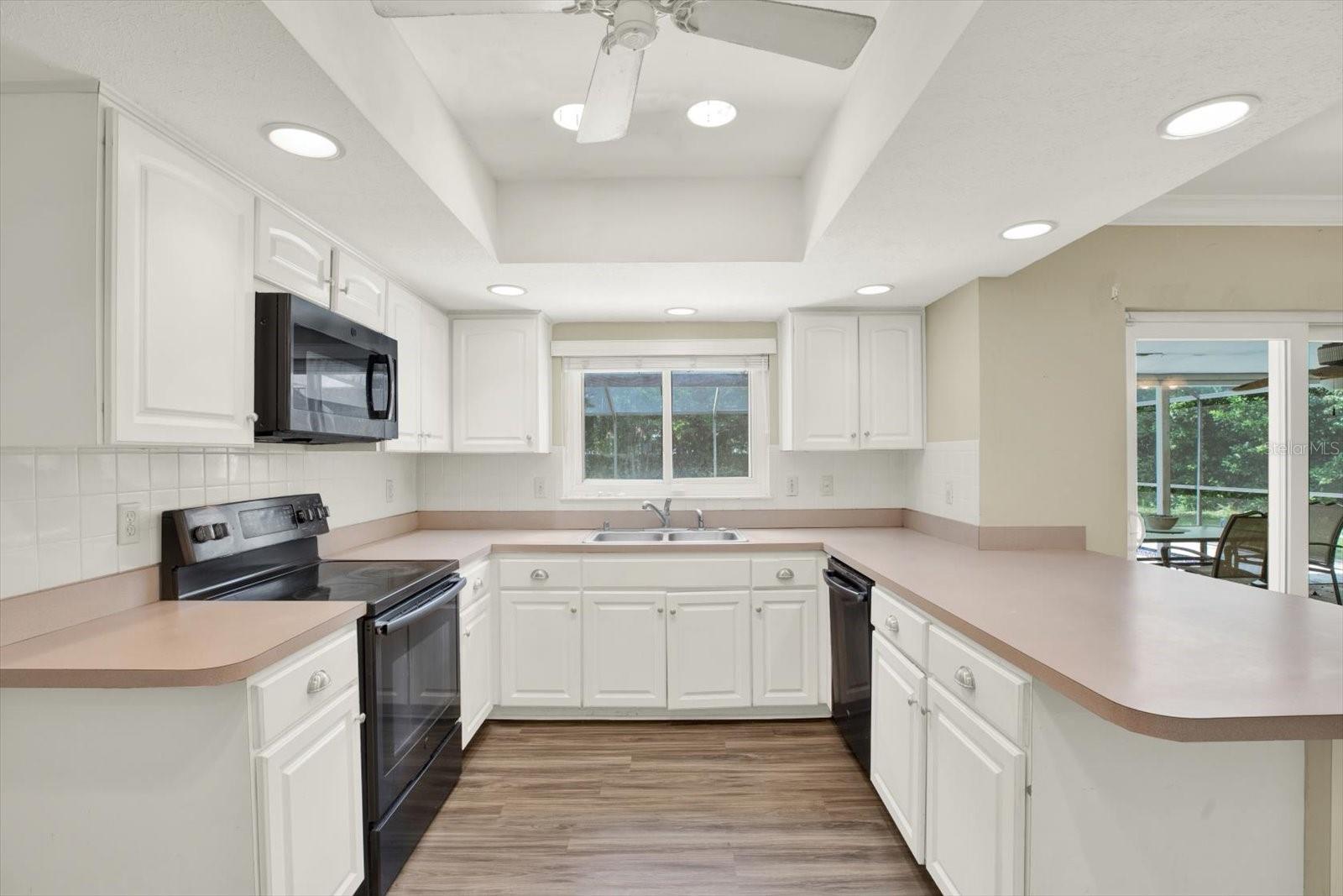 Image 6 of 24 For 12206 Snead Place