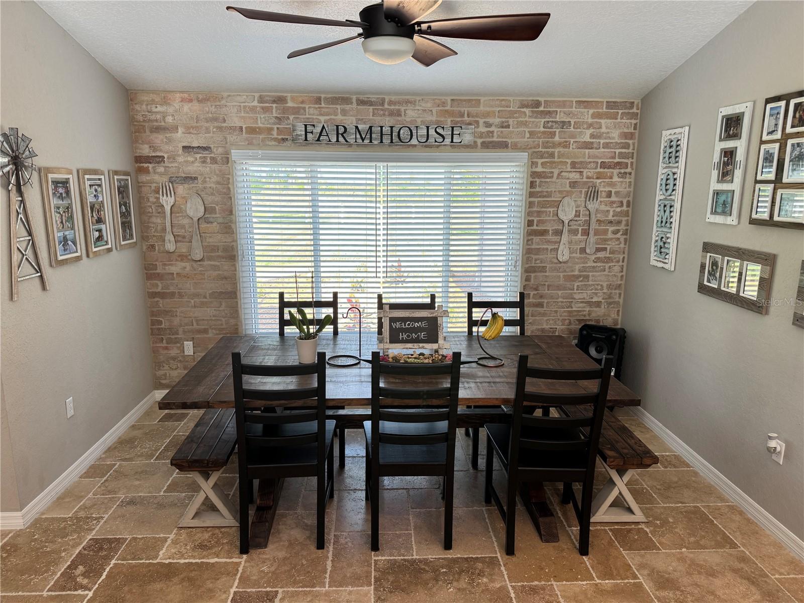 Image 10 of 51 For 1378 Lake Shore Boulevard