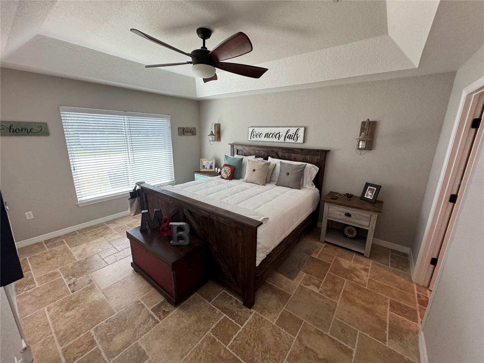 Image 15 of 51 For 1378 Lake Shore Boulevard