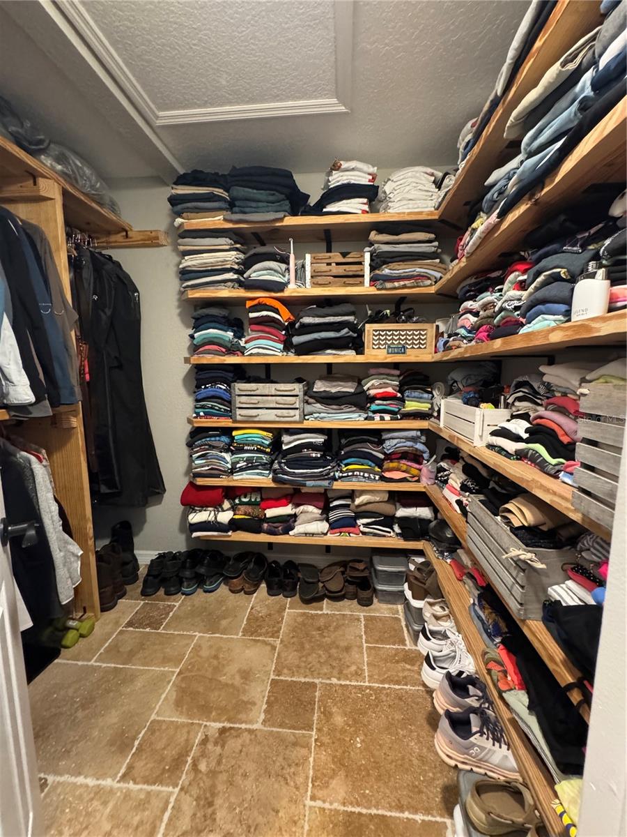 Image 17 of 51 For 1378 Lake Shore Boulevard