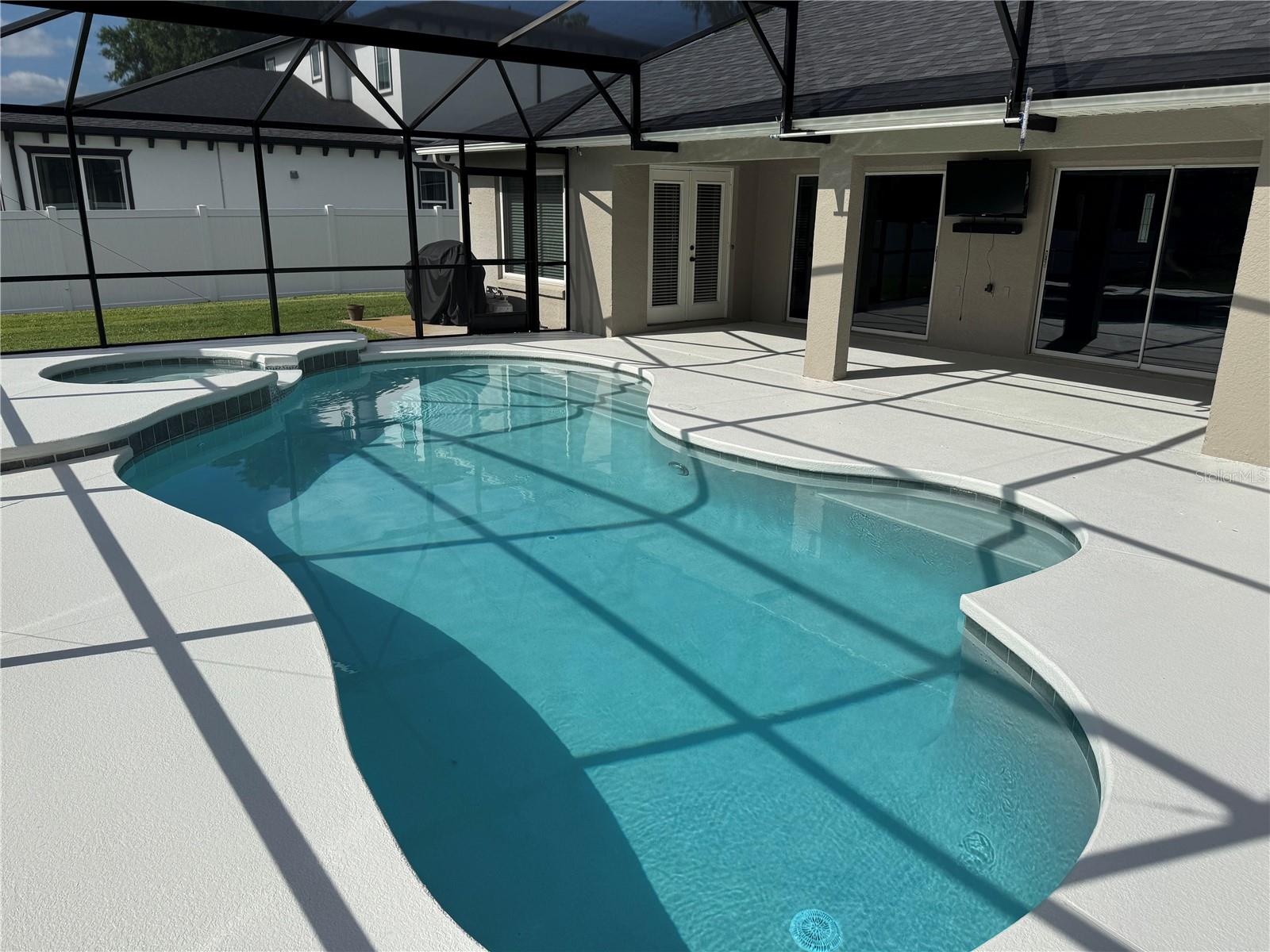 Image 39 of 51 For 1378 Lake Shore Boulevard