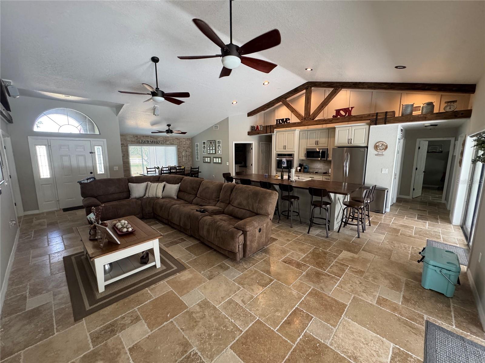 Image 5 of 51 For 1378 Lake Shore Boulevard