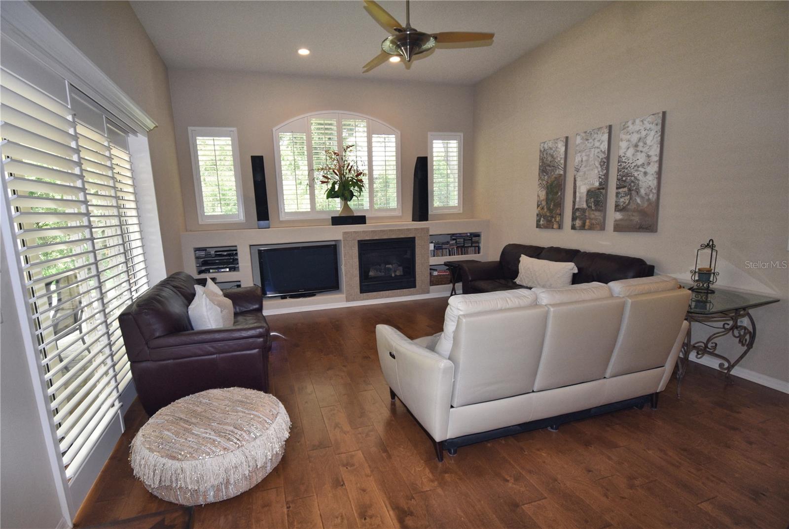 Image 27 of 42 For 15304 Bellamy Road