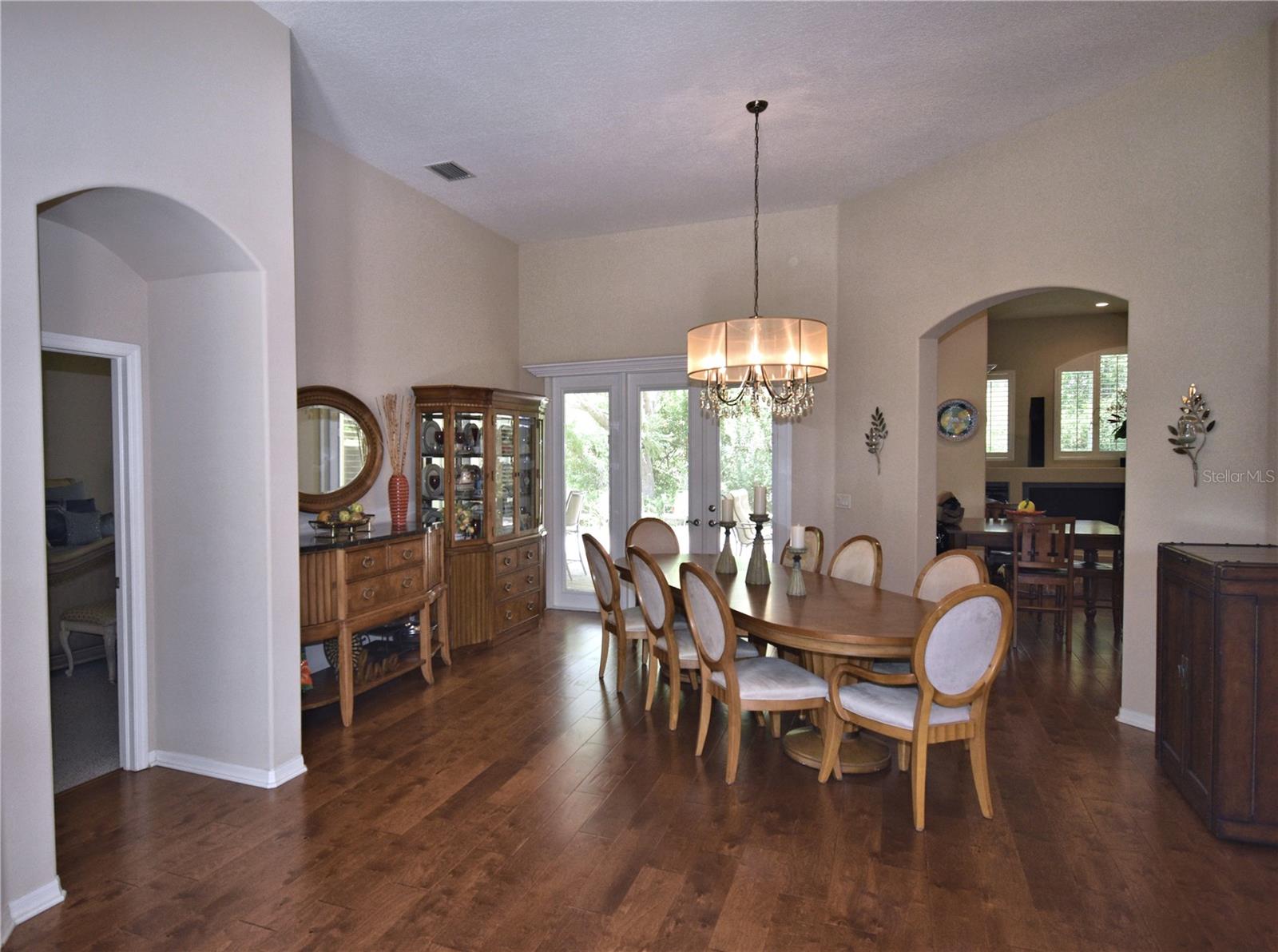 Image 4 of 42 For 15304 Bellamy Road