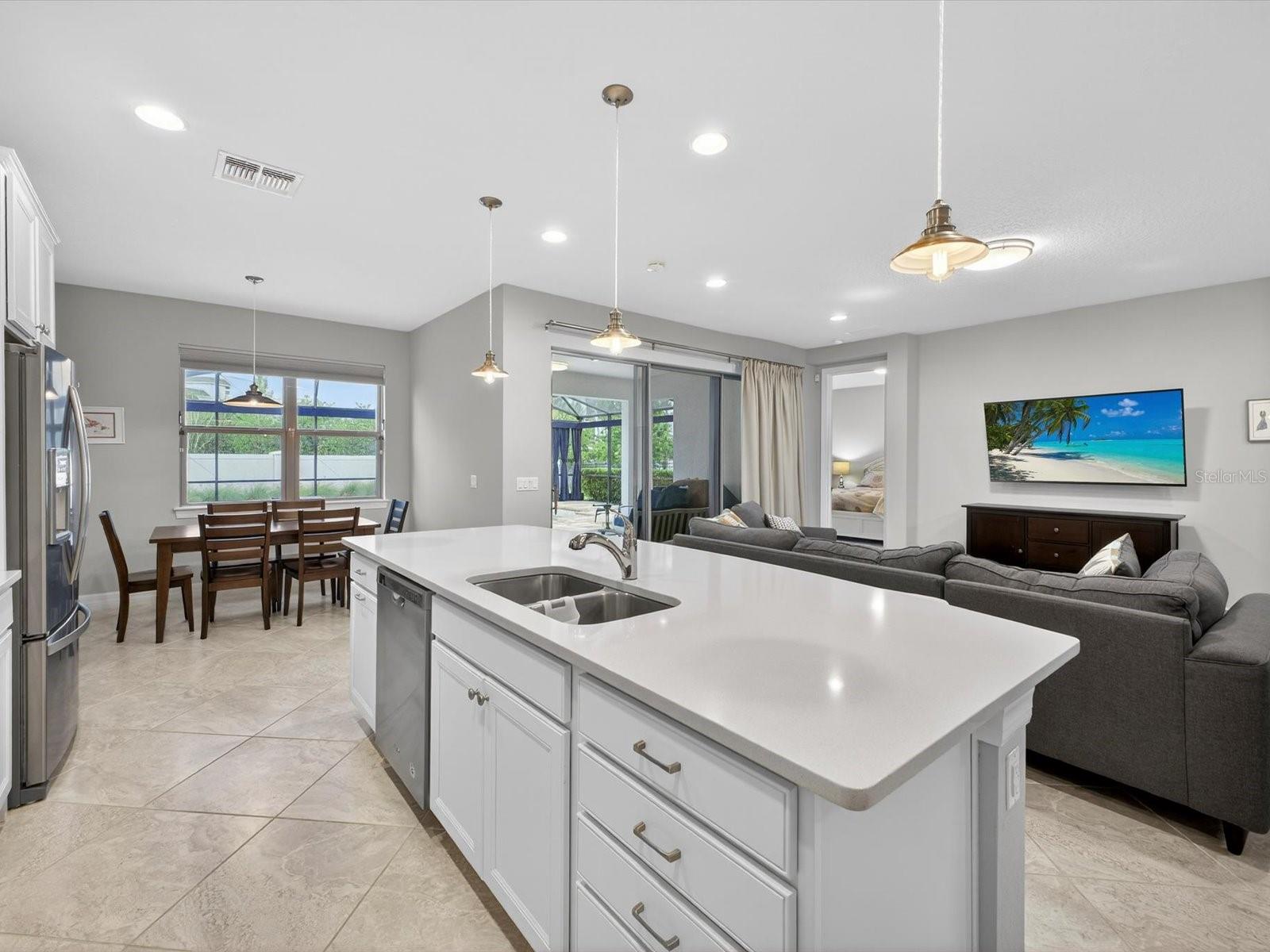 Image 10 of 38 For 11708 Meadow Grove Circle