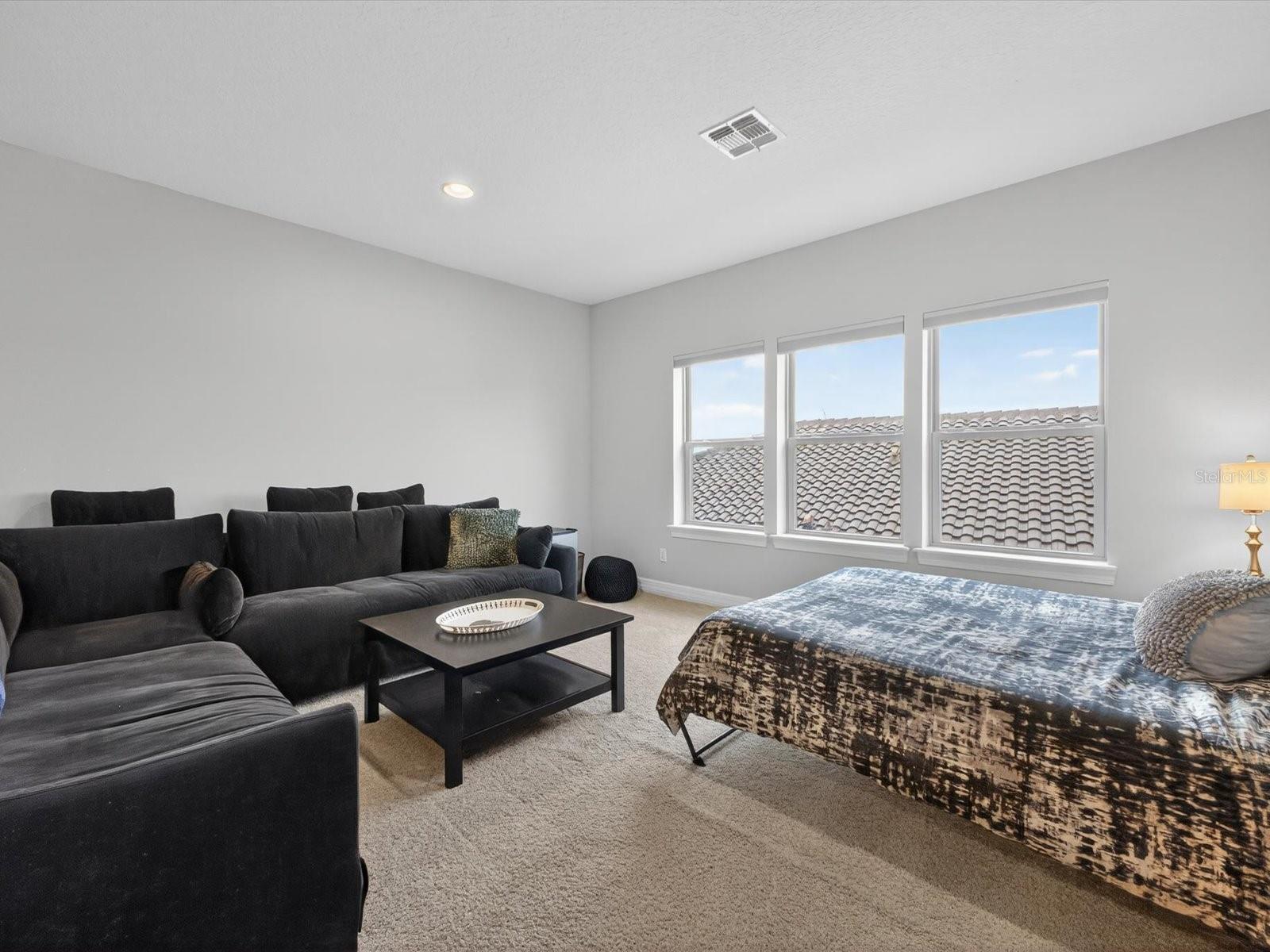 Image 24 of 38 For 11708 Meadow Grove Circle