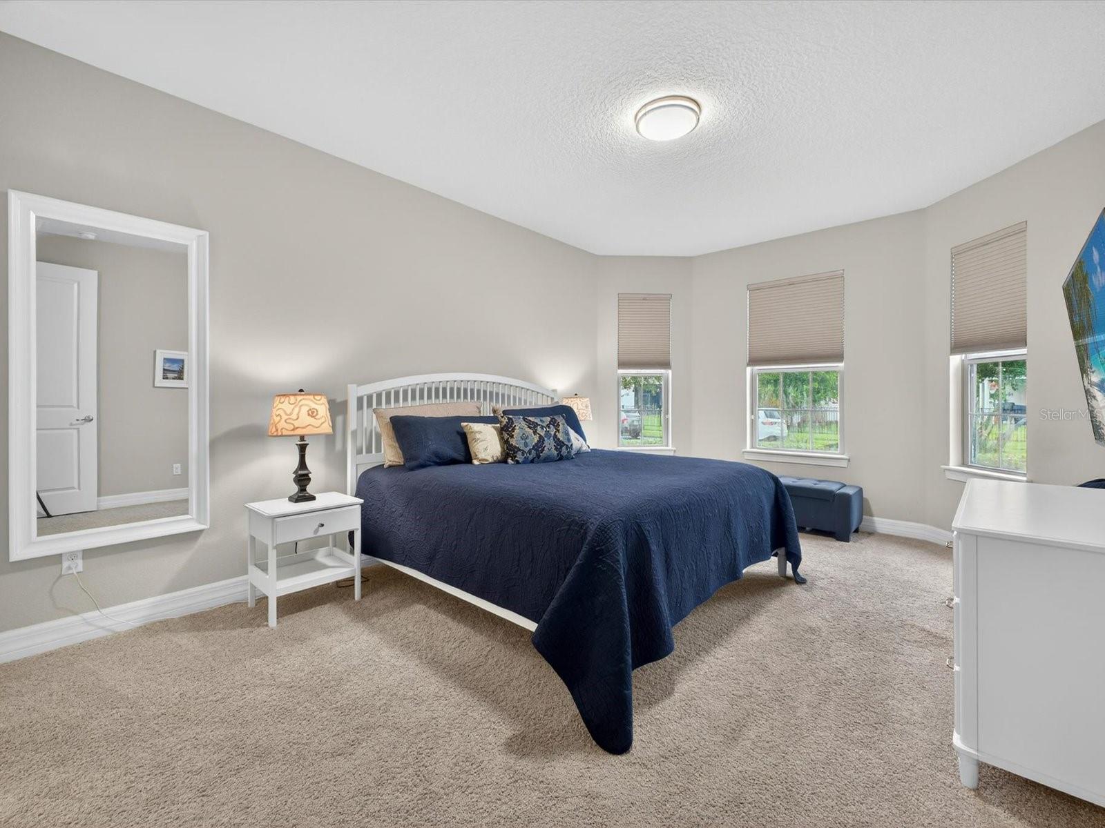 Image 26 of 38 For 11708 Meadow Grove Circle