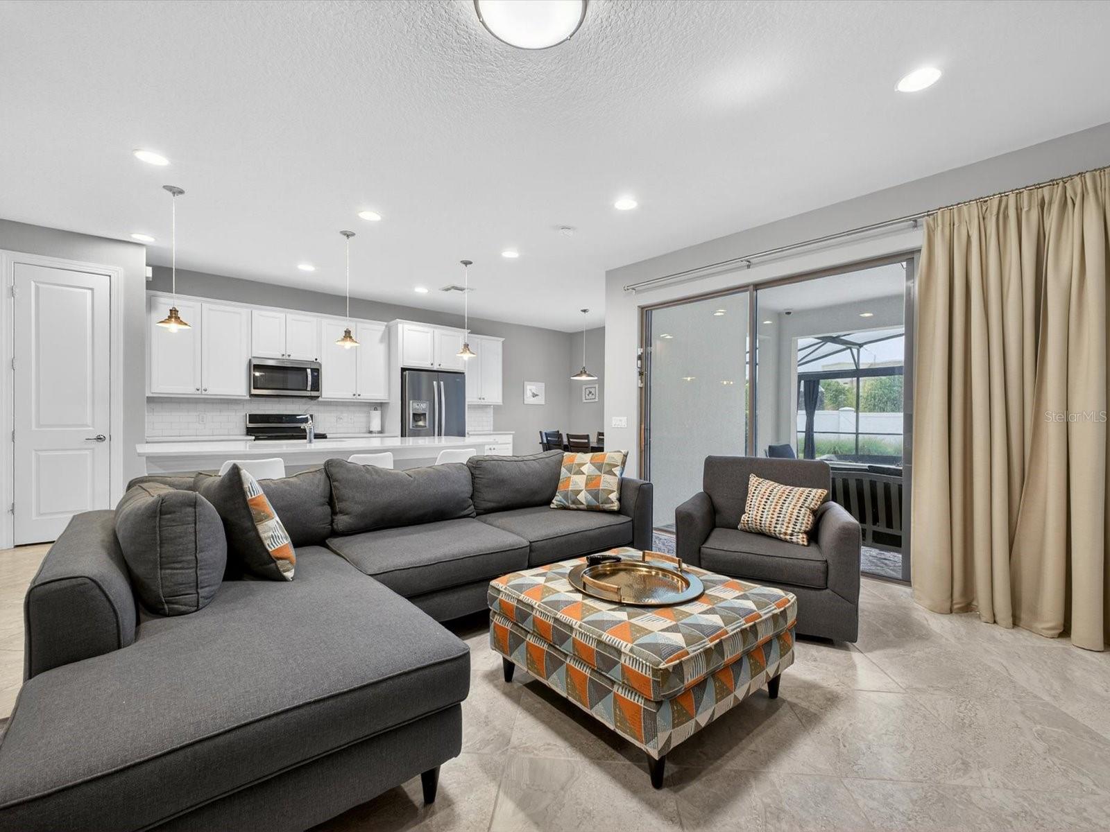 Image 6 of 38 For 11708 Meadow Grove Circle