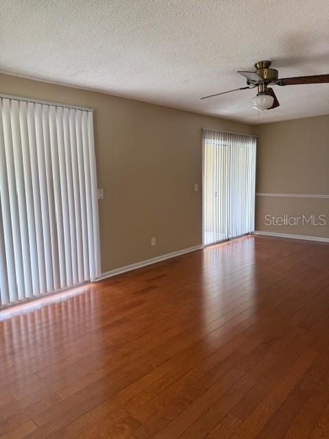 Image 15 of 22 For 130 Jasmine Woods Court 9d