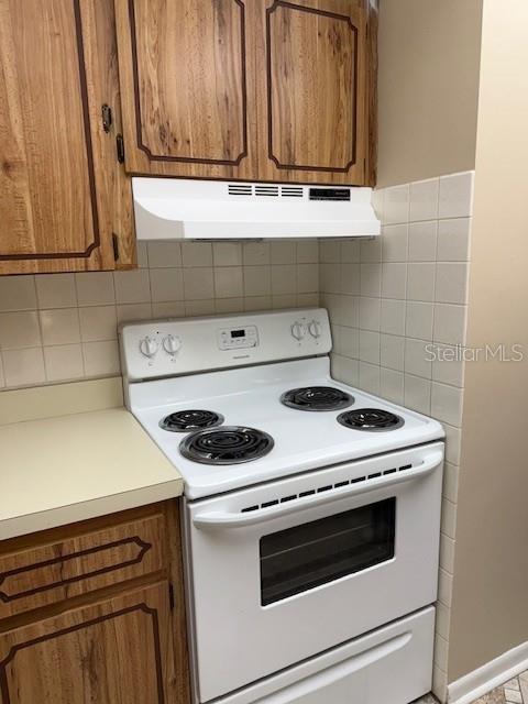 Image 6 of 22 For 130 Jasmine Woods Court 9d