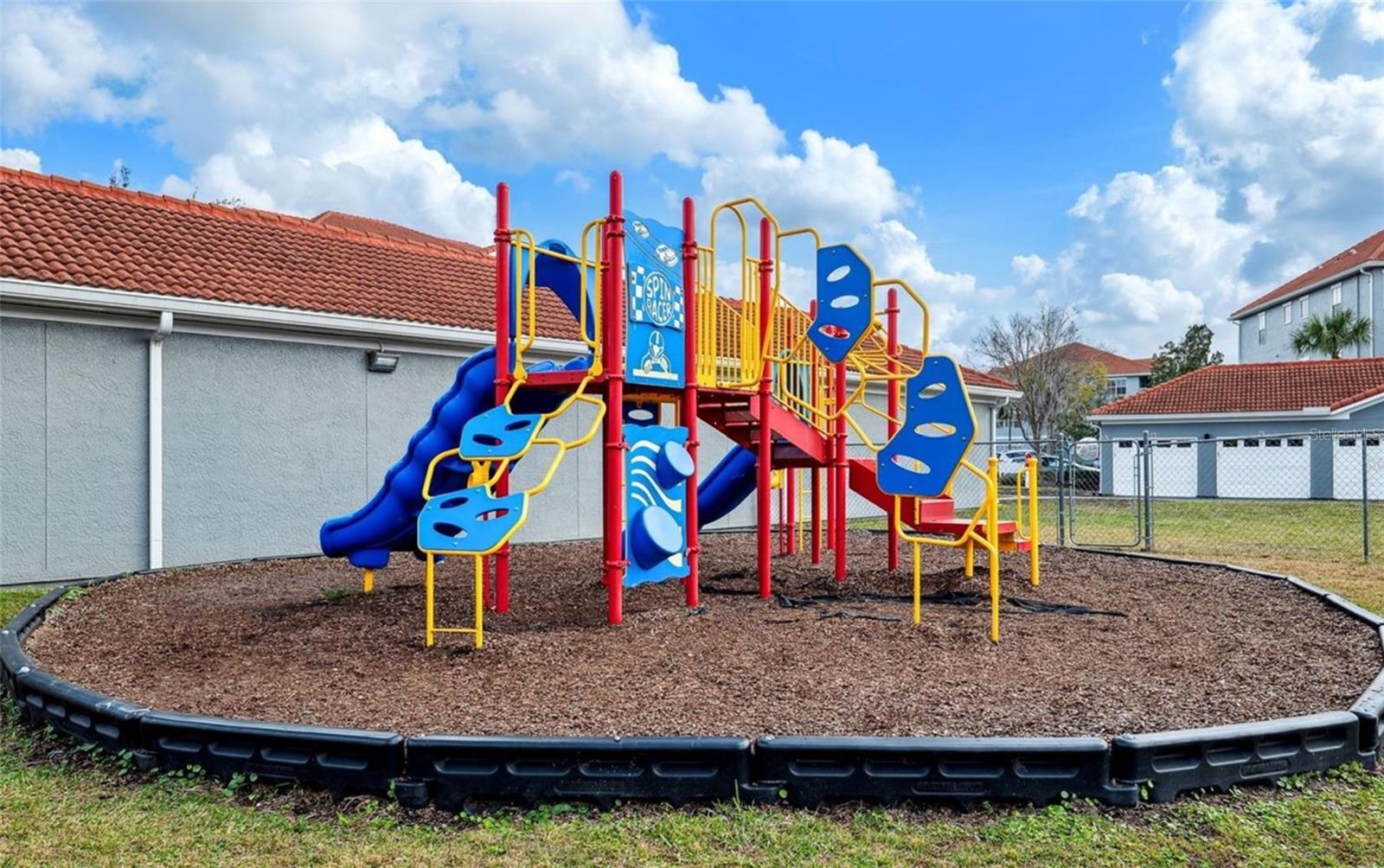 Image 25 of 25 For 18001 Richmond Place Drive 227