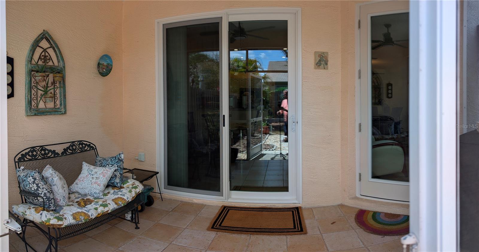 Image 19 of 41 For 2983 Covewood Place