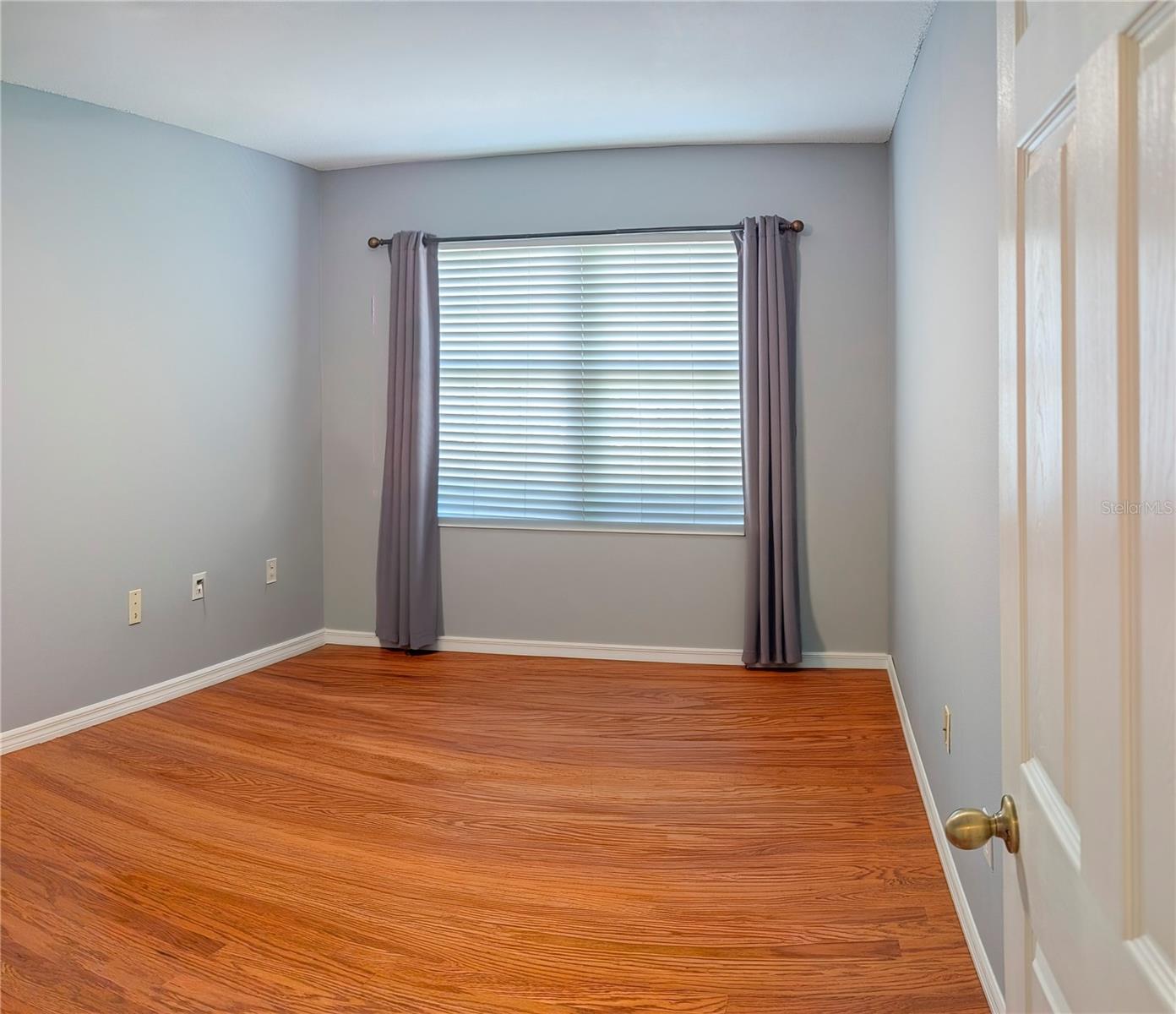 Image 35 of 41 For 2983 Covewood Place