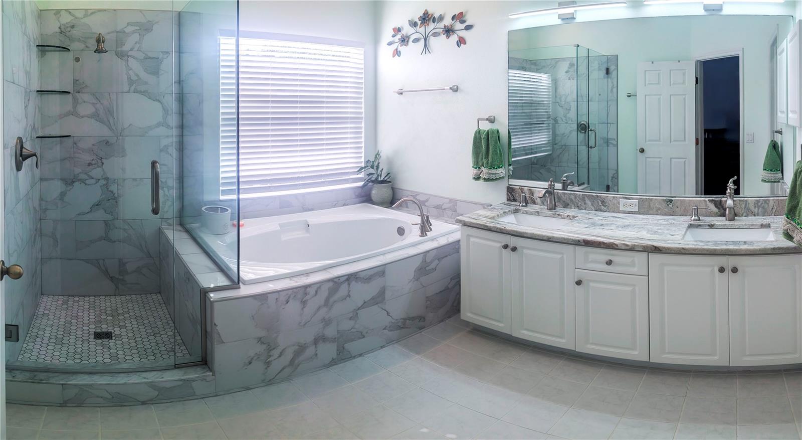 Image 39 of 41 For 2983 Covewood Place