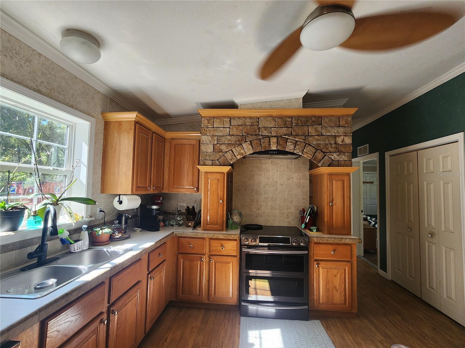 Image 32 of 78 For 7910 141st Street