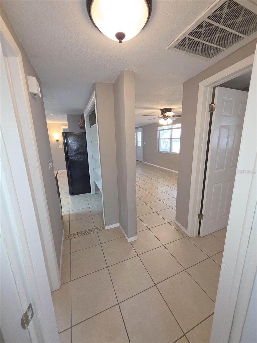 Image 8 of 29 For 3853 Stratfield Drive