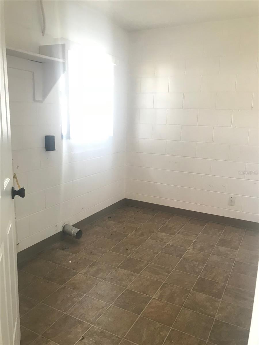 Image 14 of 15 For 1601 Alabama Avenue