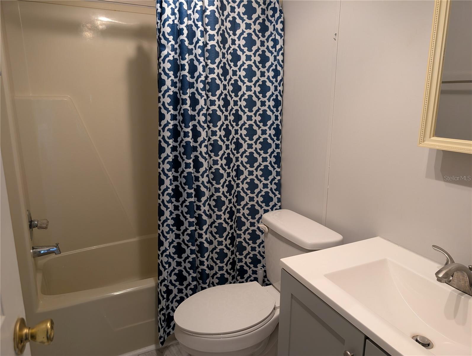 Image 13 of 17 For 25836 Manhattan Lane