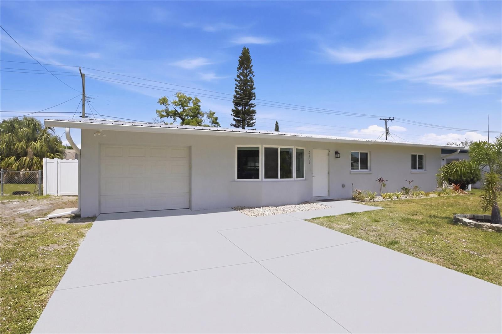 Details for 3106 Oxford Drive W, BRADENTON, FL 34205