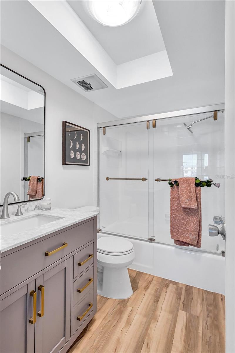 Image 12 of 23 For 3806 Gulf Of Mexico Drive C310