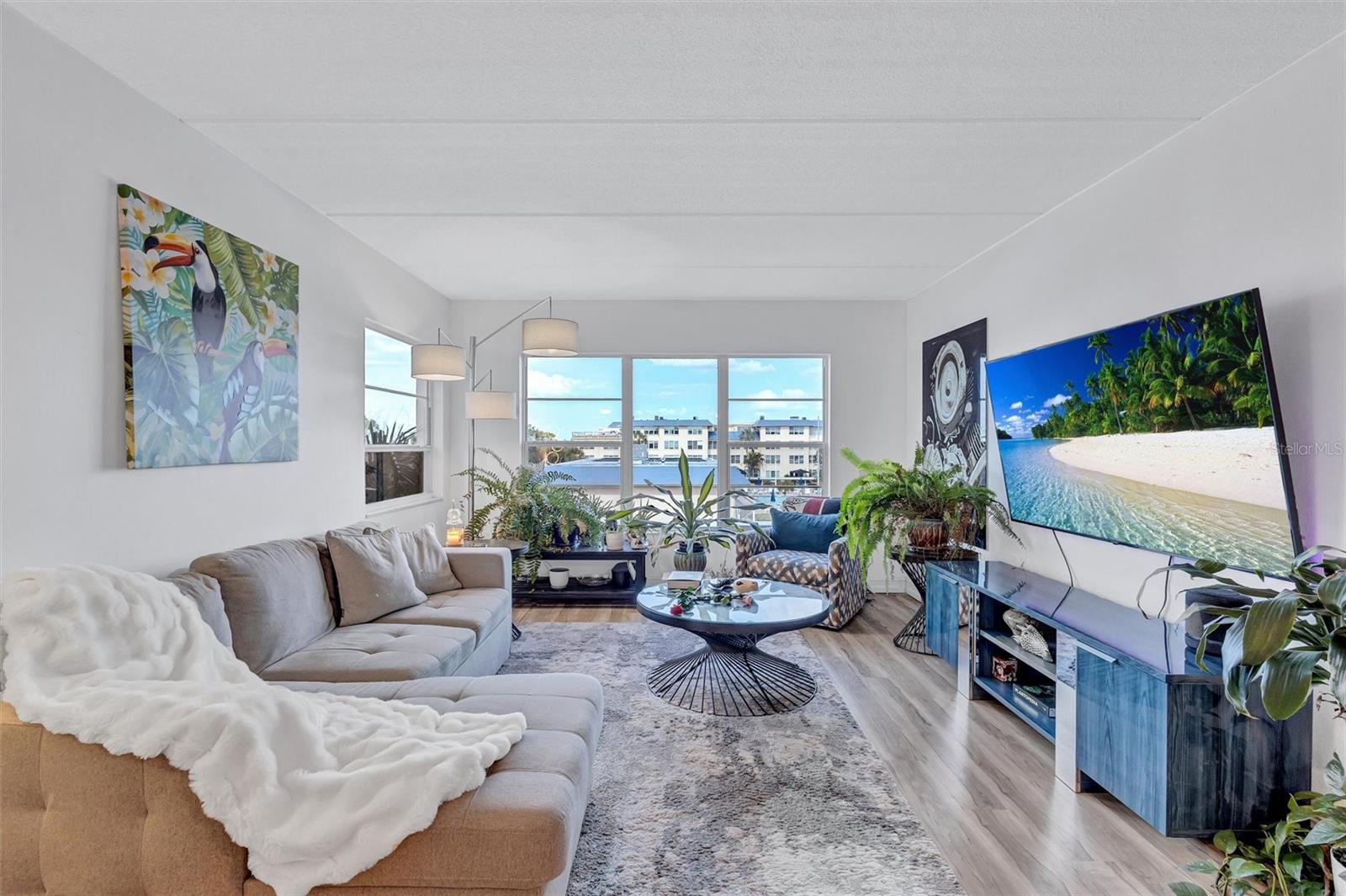 Image 3 of 23 For 3806 Gulf Of Mexico Drive C310