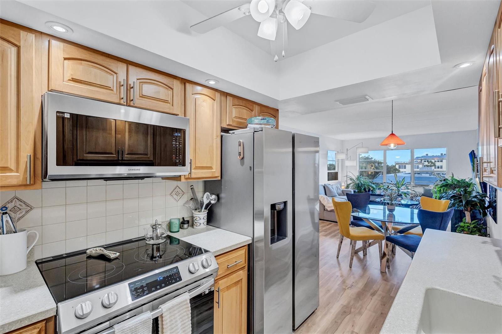 Image 6 of 23 For 3806 Gulf Of Mexico Drive C310