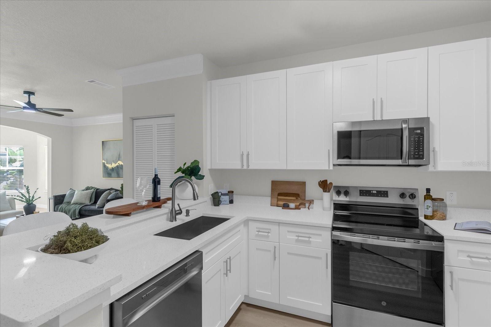 Image 10 of 27 For 4207 Dale Mabry Highway 1210