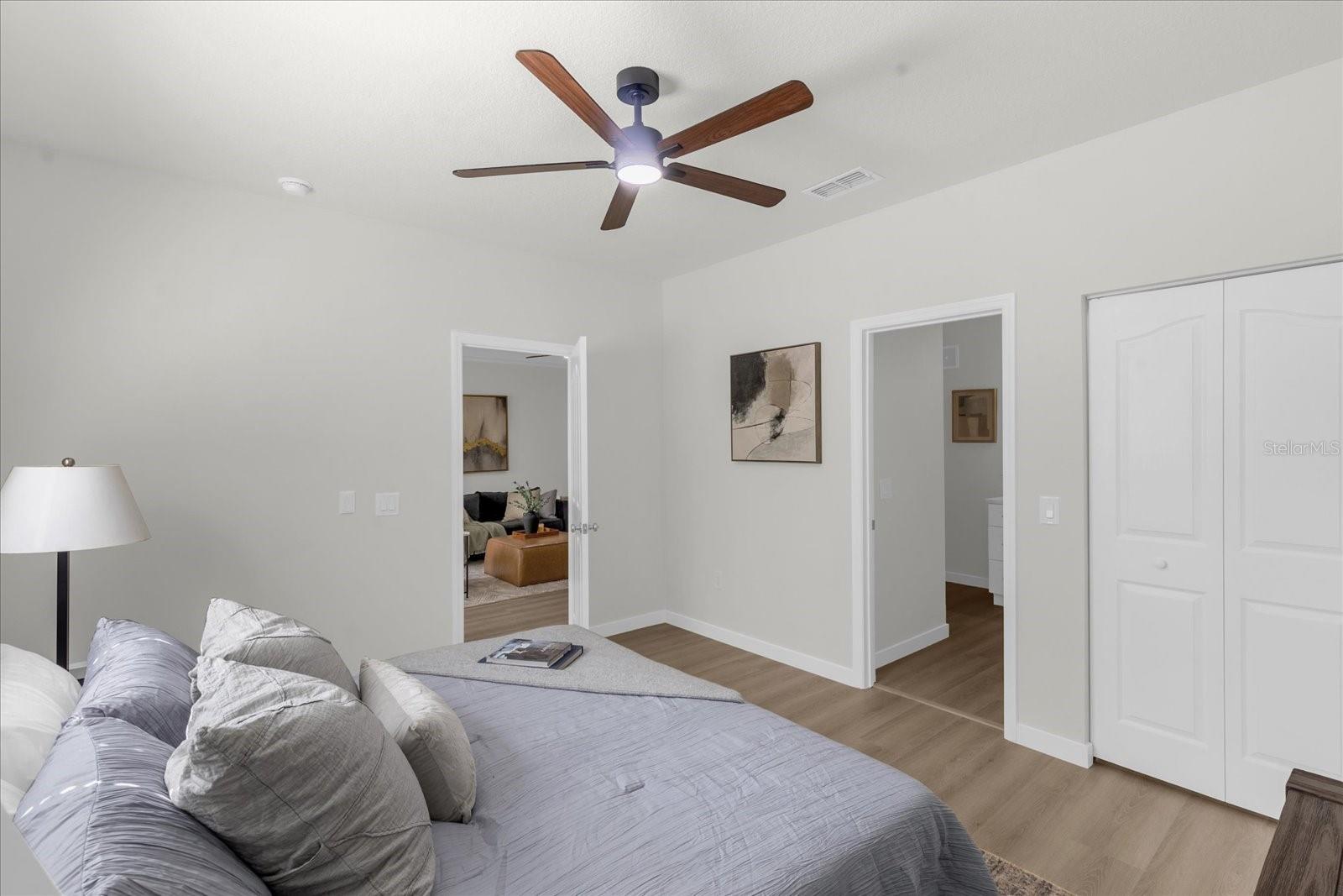 Image 16 of 27 For 4207 Dale Mabry Highway 1210