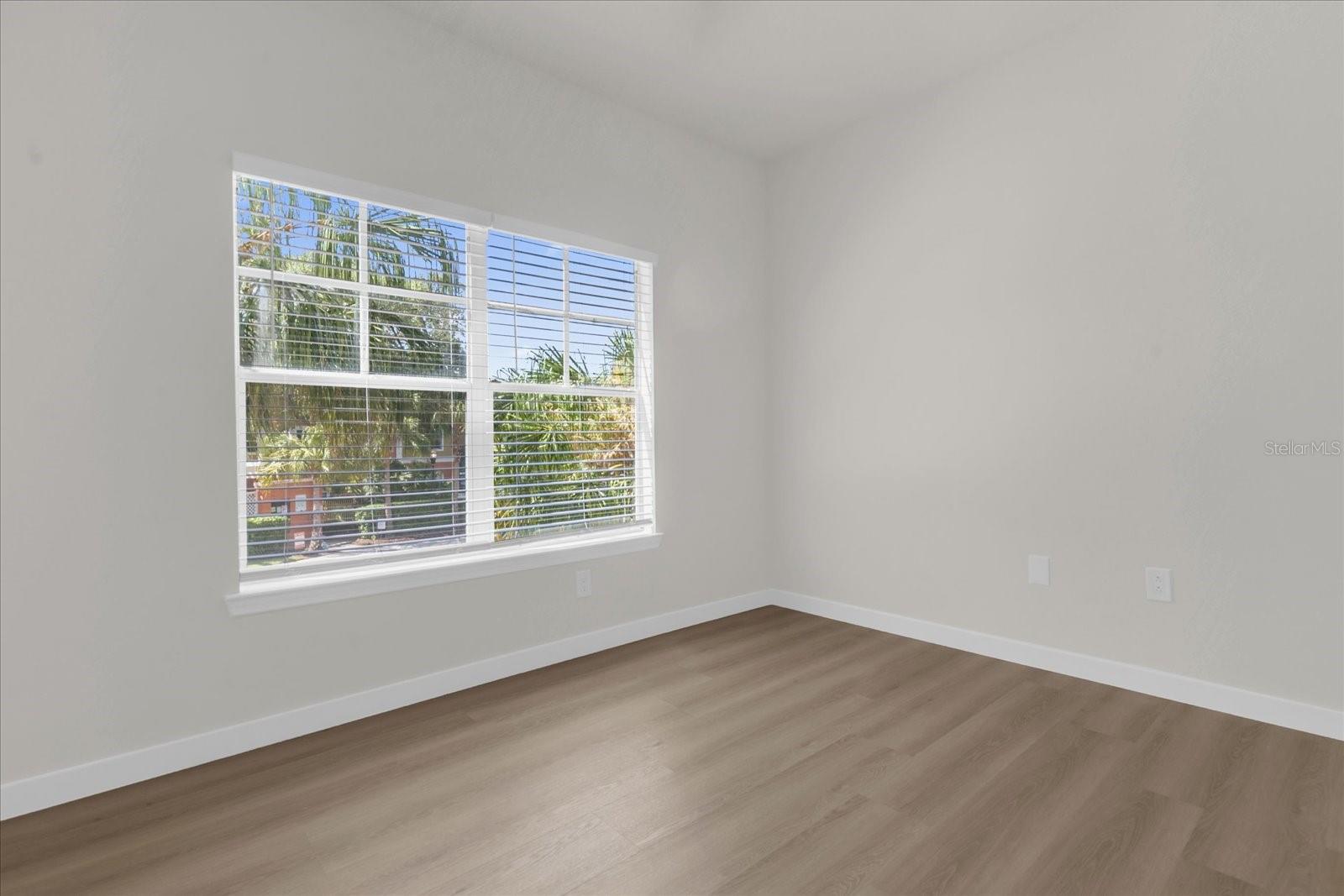 Image 21 of 27 For 4207 Dale Mabry Highway 1210