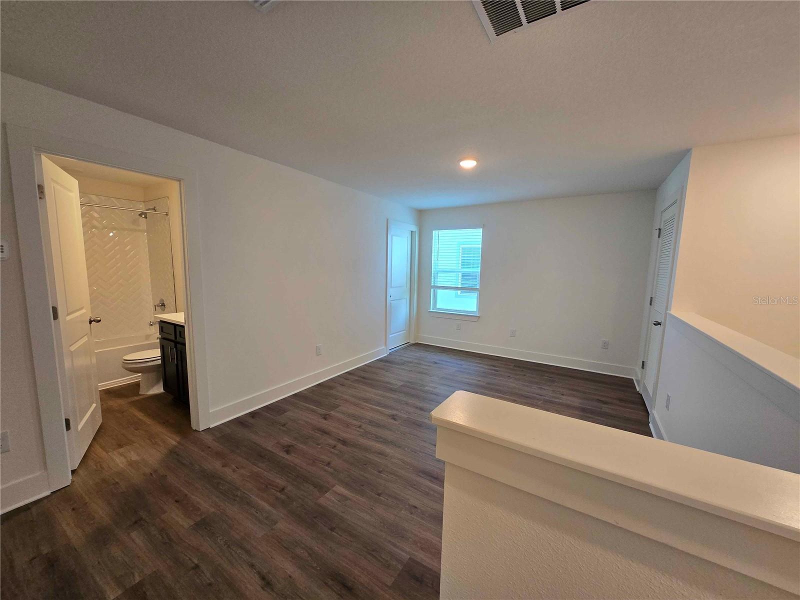 Image 12 of 15 For 3819 Daybreak Run Loop