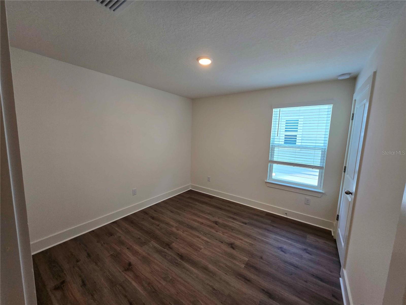 Image 15 of 15 For 3819 Daybreak Run Loop