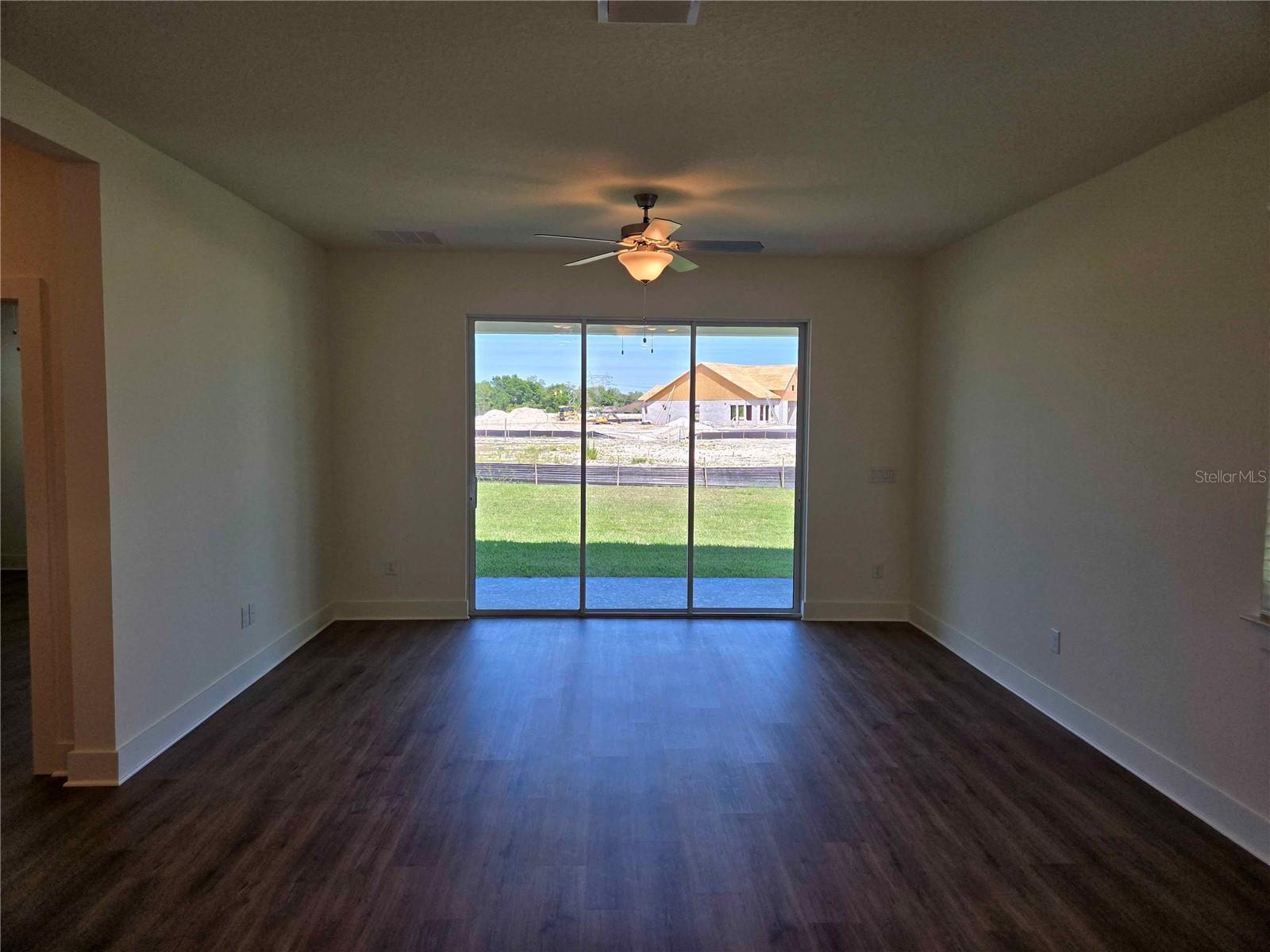 Image 4 of 15 For 3819 Daybreak Run Loop