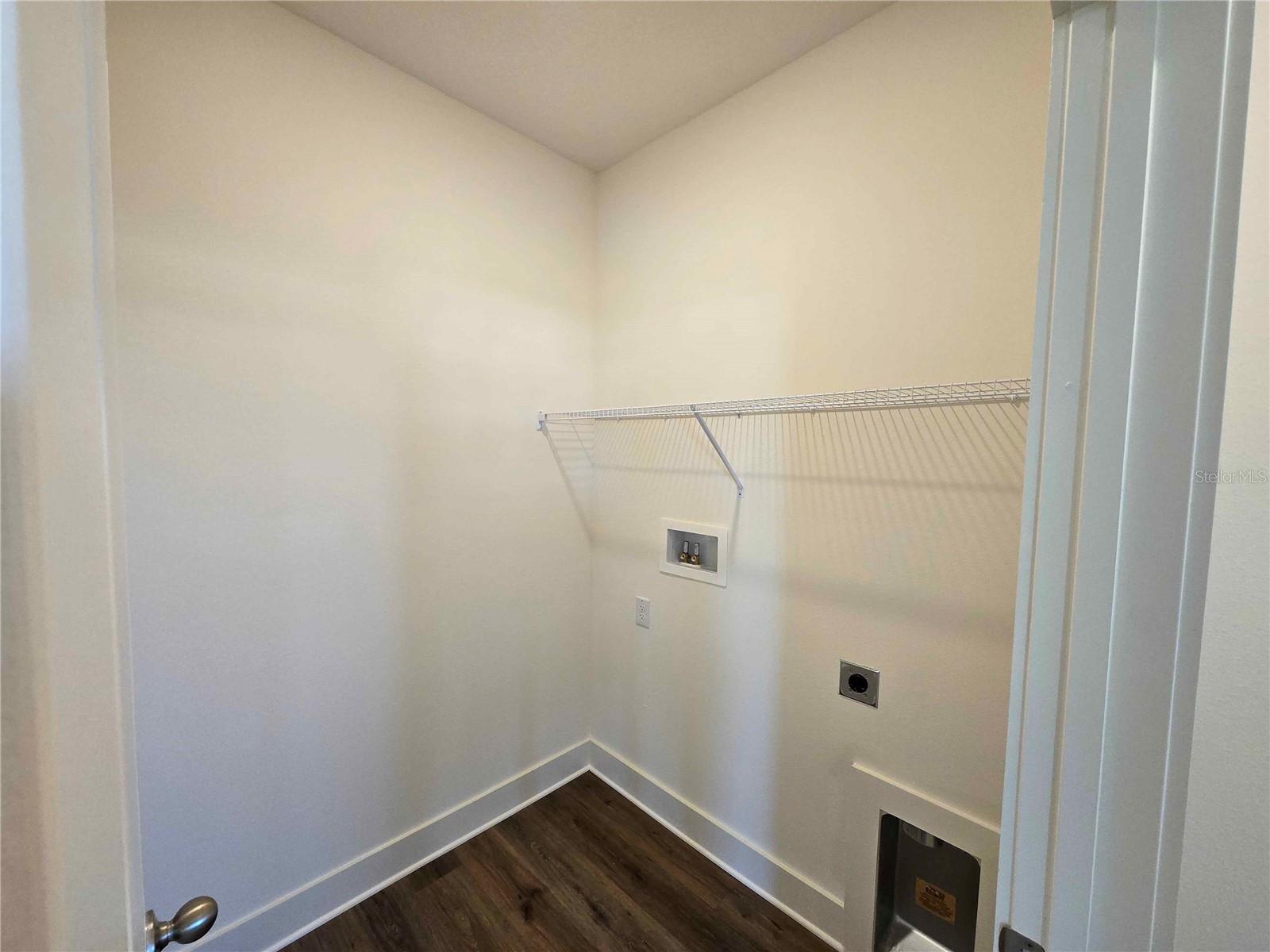 Image 6 of 15 For 3819 Daybreak Run Loop