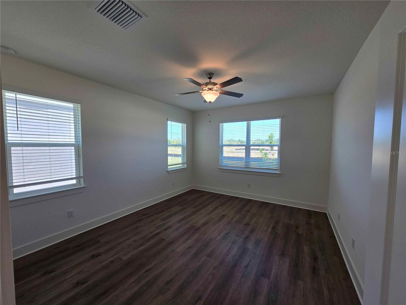 Image 7 of 15 For 3819 Daybreak Run Loop