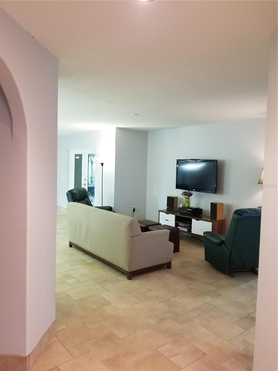 Image 13 of 100 For 1720 Fossil Drive