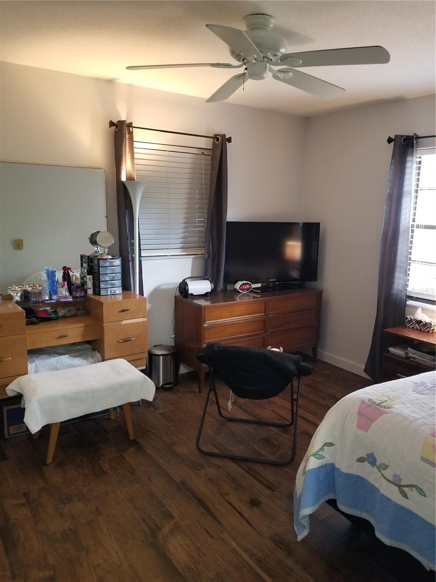 Image 38 of 100 For 1720 Fossil Drive