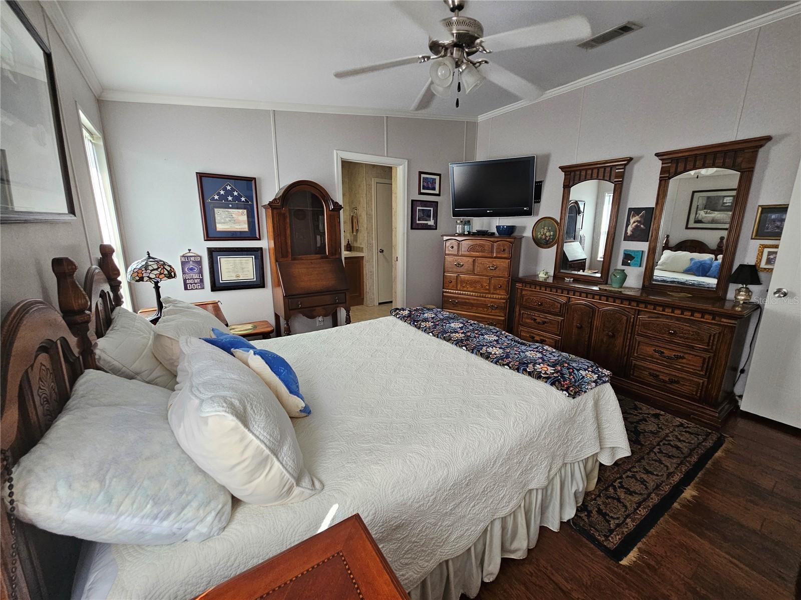 Image 15 of 30 For 2352 Peavine Circle 1016