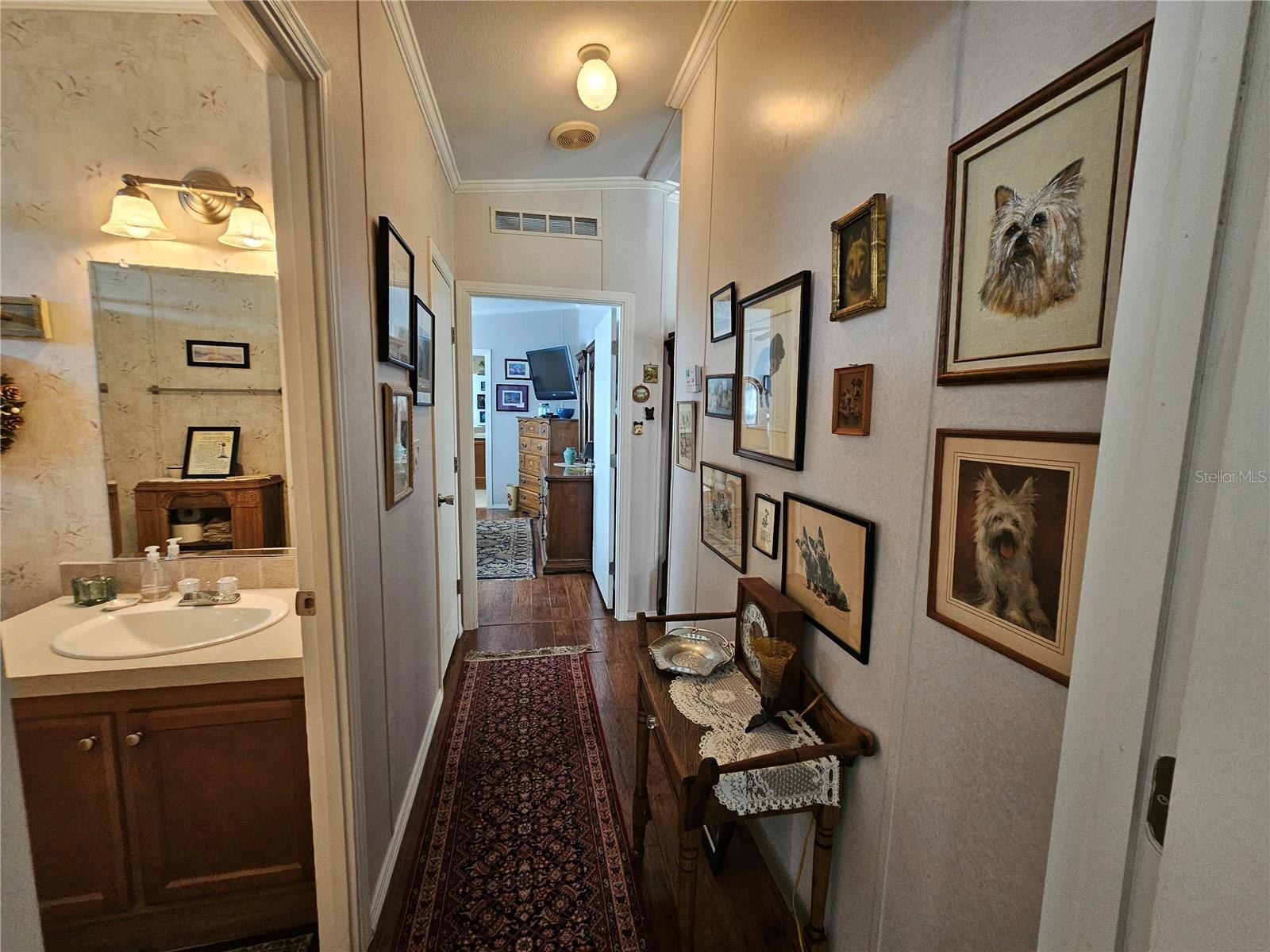 Image 19 of 30 For 2352 Peavine Circle 1016