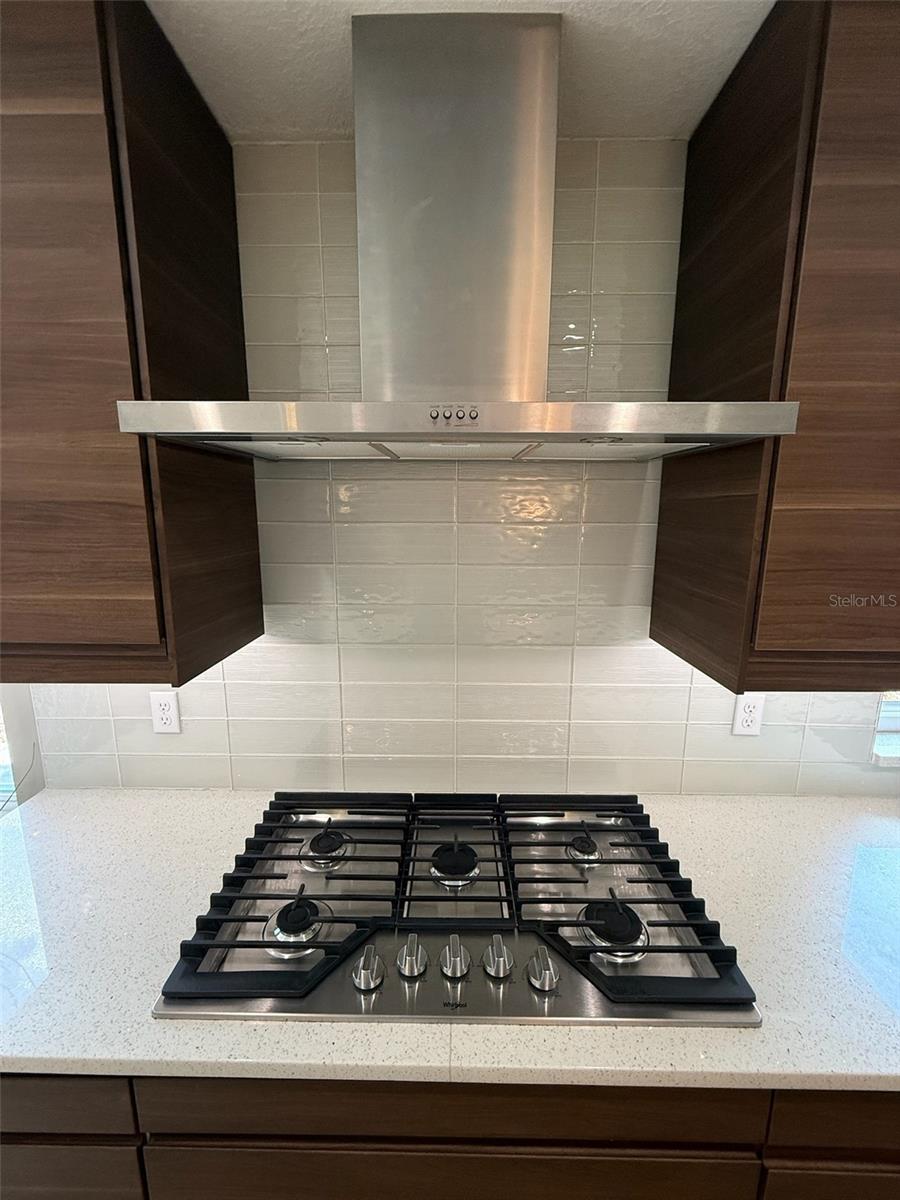 Image 16 of 35 For 921 Thistle Lane