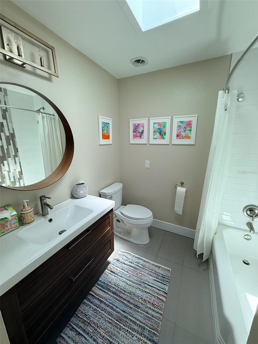 Image 29 of 35 For 921 Thistle Lane