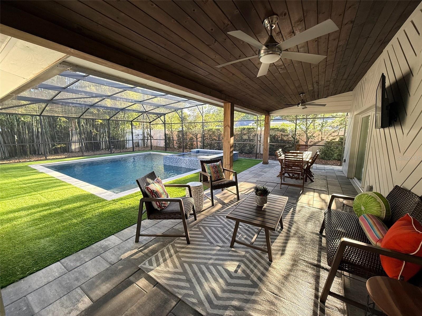 Image 6 of 35 For 921 Thistle Lane