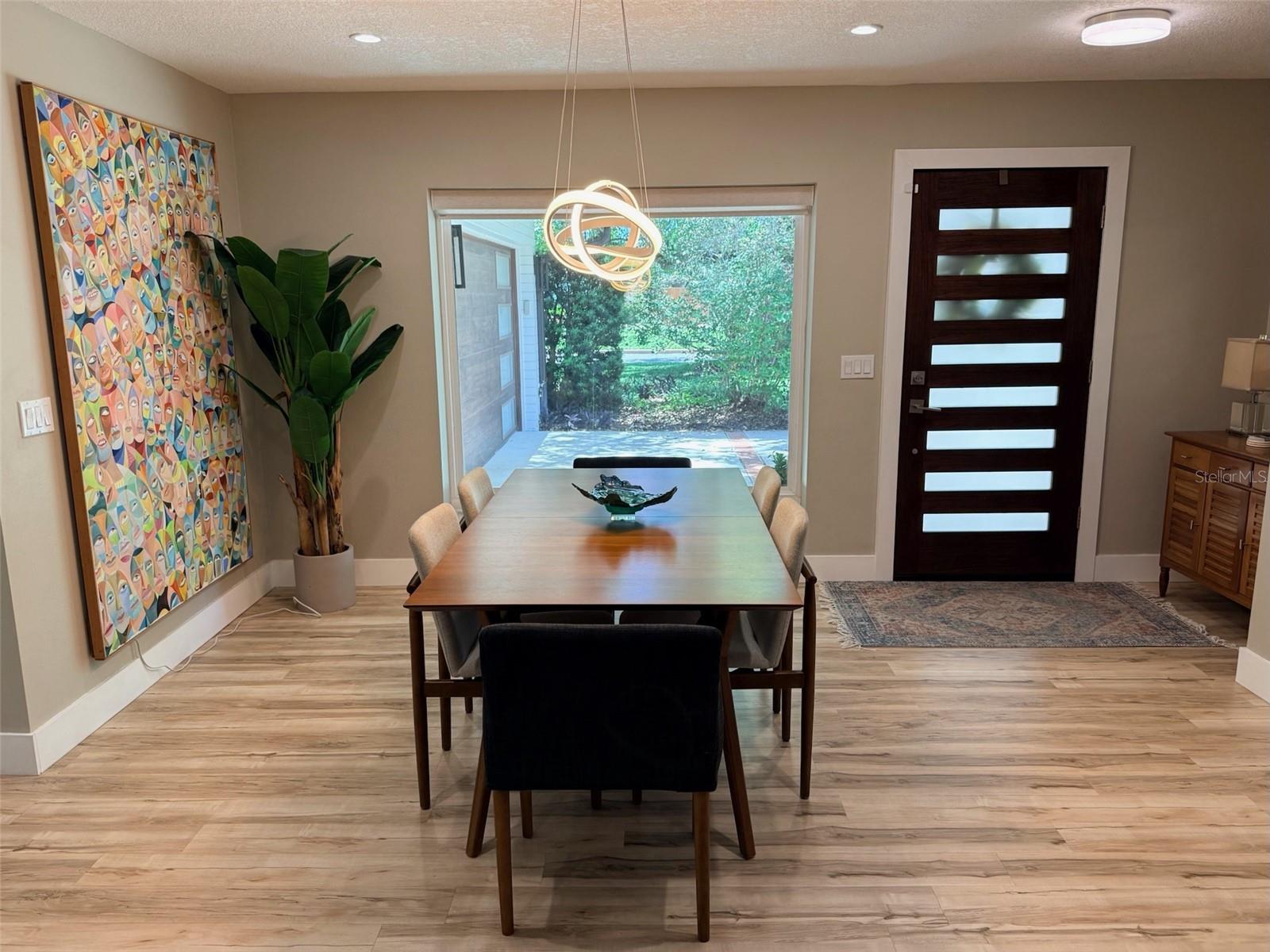 Image 8 of 35 For 921 Thistle Lane