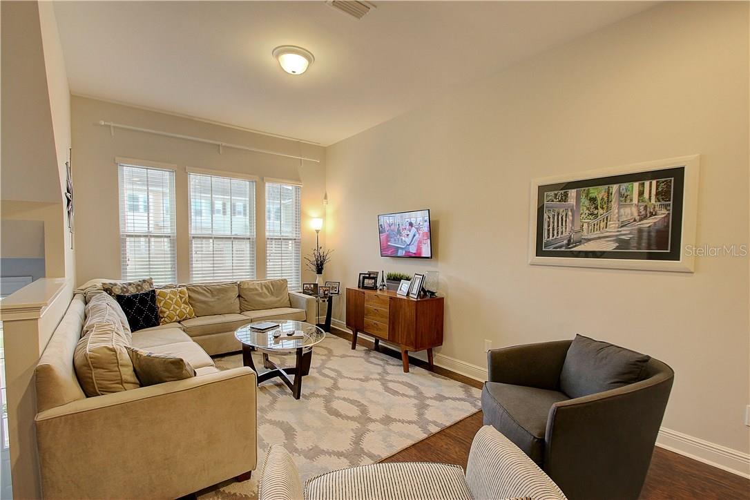 Image 11 of 32 For 94 Boardwalk Avenue