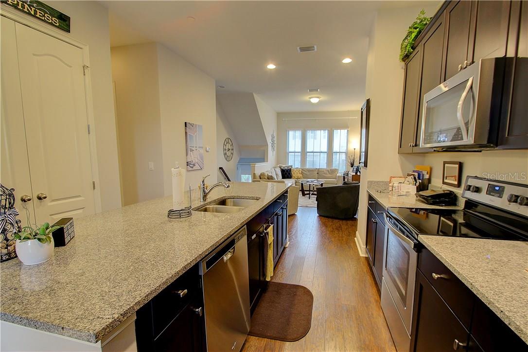 Image 14 of 32 For 94 Boardwalk Avenue