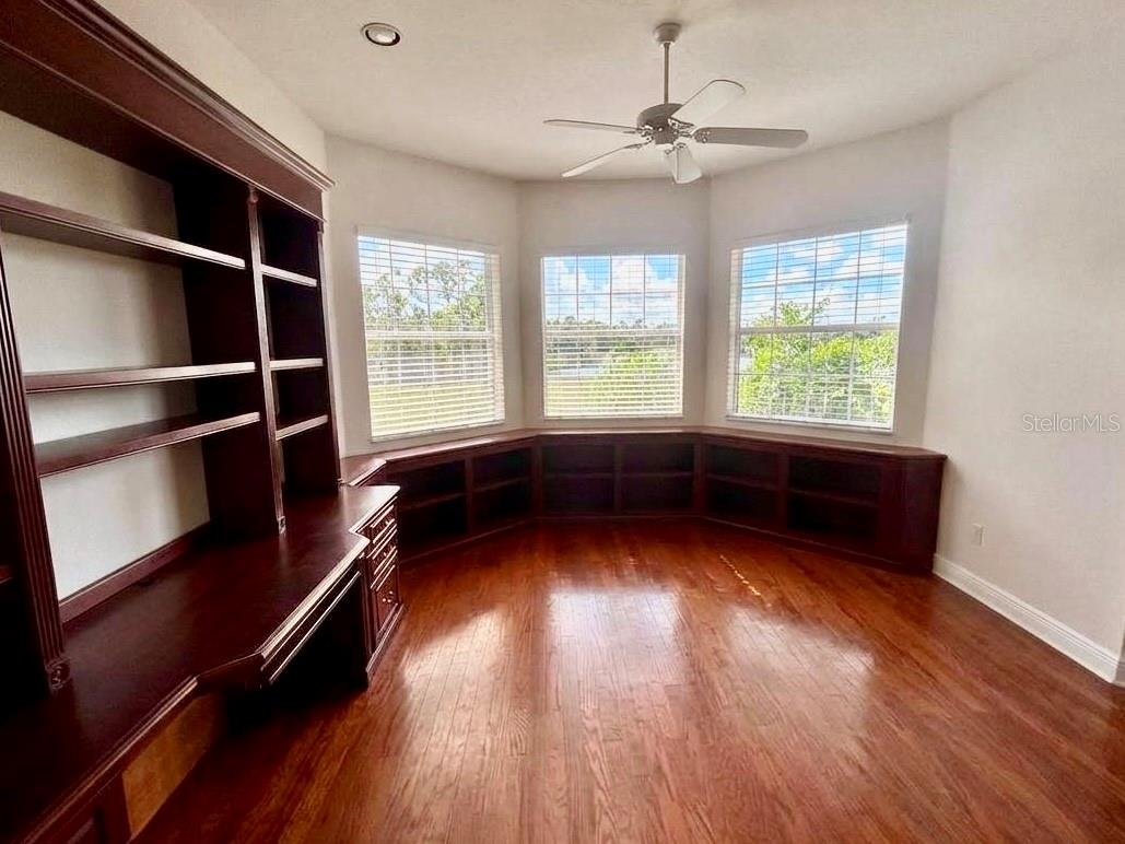 Image 25 of 29 For 9110 Deer Court