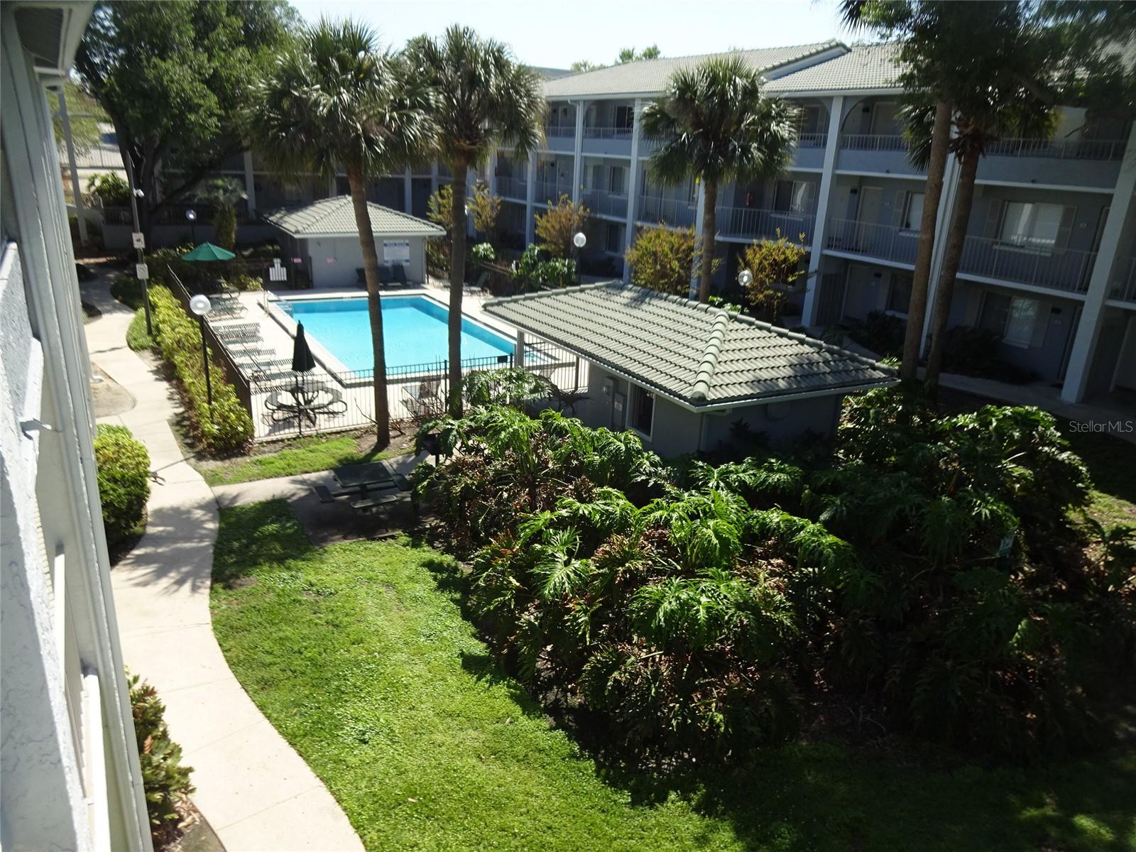 Image 2 of 20 For 123 Blue Point Way 100