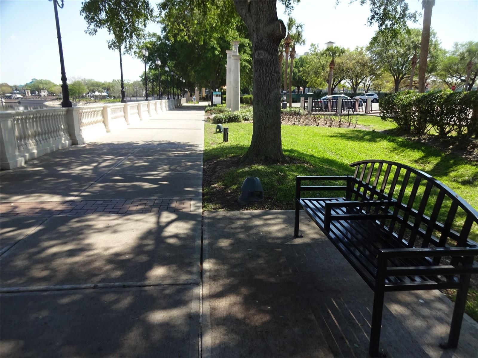 Image 5 of 20 For 123 Blue Point Way 100