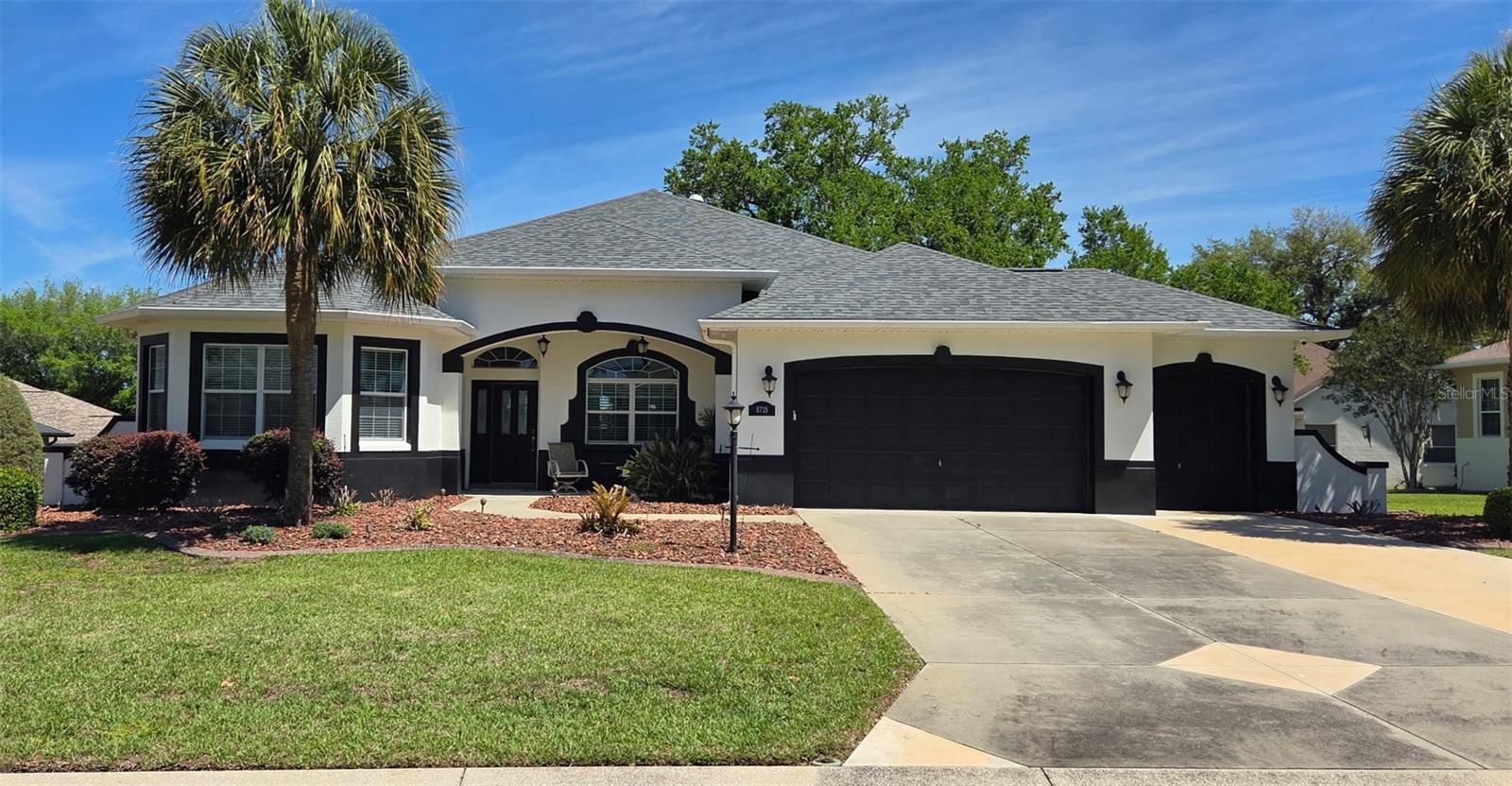 Details for 8715 176th Lowndes Place, THE VILLAGES, FL 32162