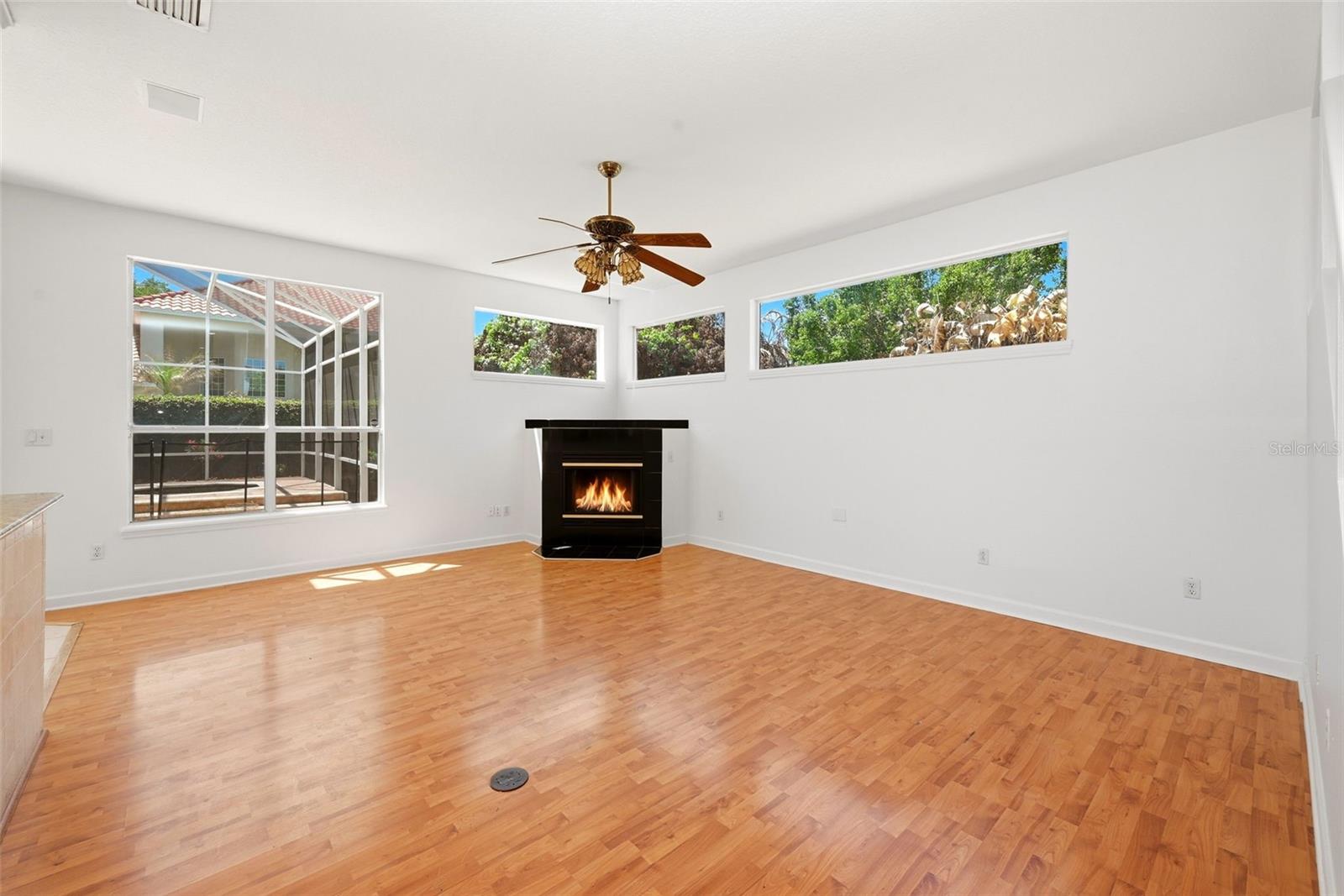 Image 28 of 63 For 8726 Beckingham Place